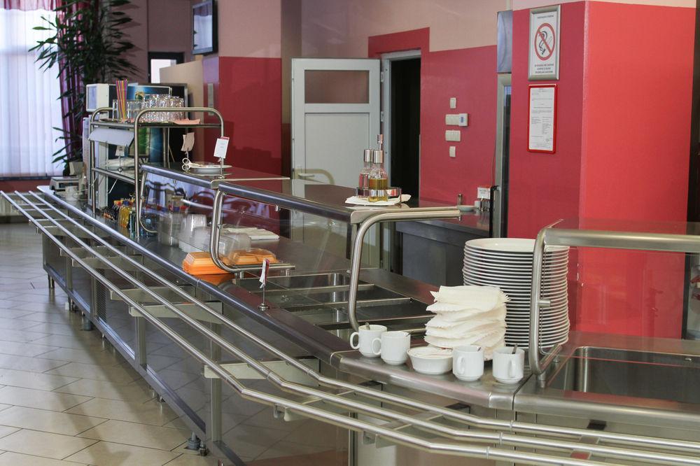 סובוטיקה Hotel Galleria מראה חיצוני תמונה