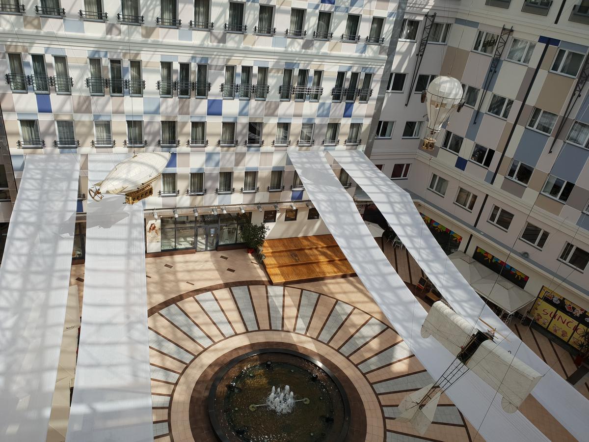 סובוטיקה Hotel Galleria מראה חיצוני תמונה