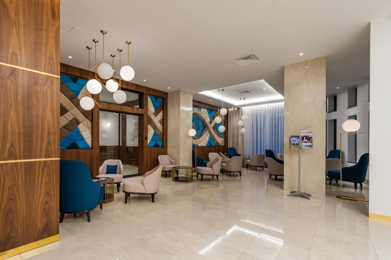 סובוטיקה Hotel Galleria מראה חיצוני תמונה