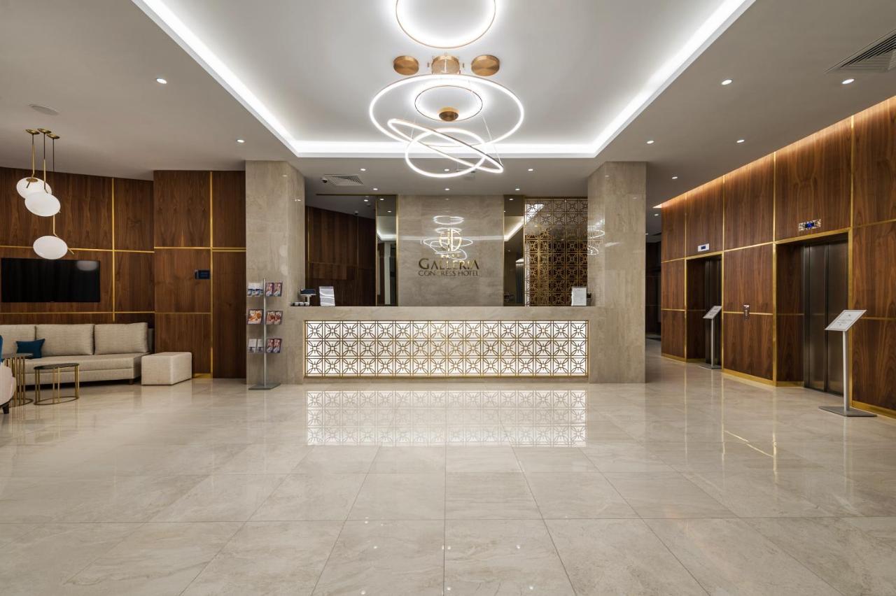 סובוטיקה Hotel Galleria מראה חיצוני תמונה